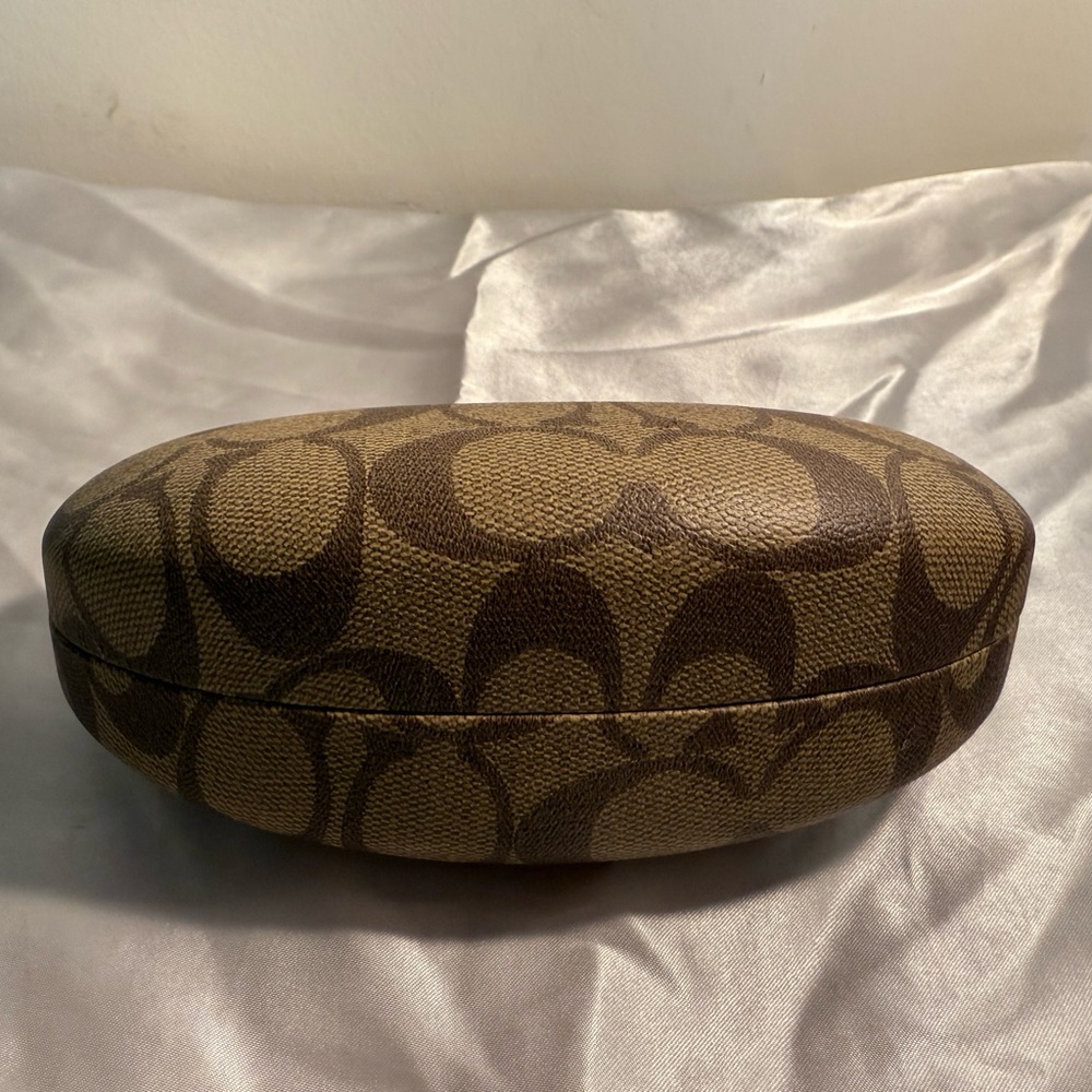 Coach Brown Oval Glasses